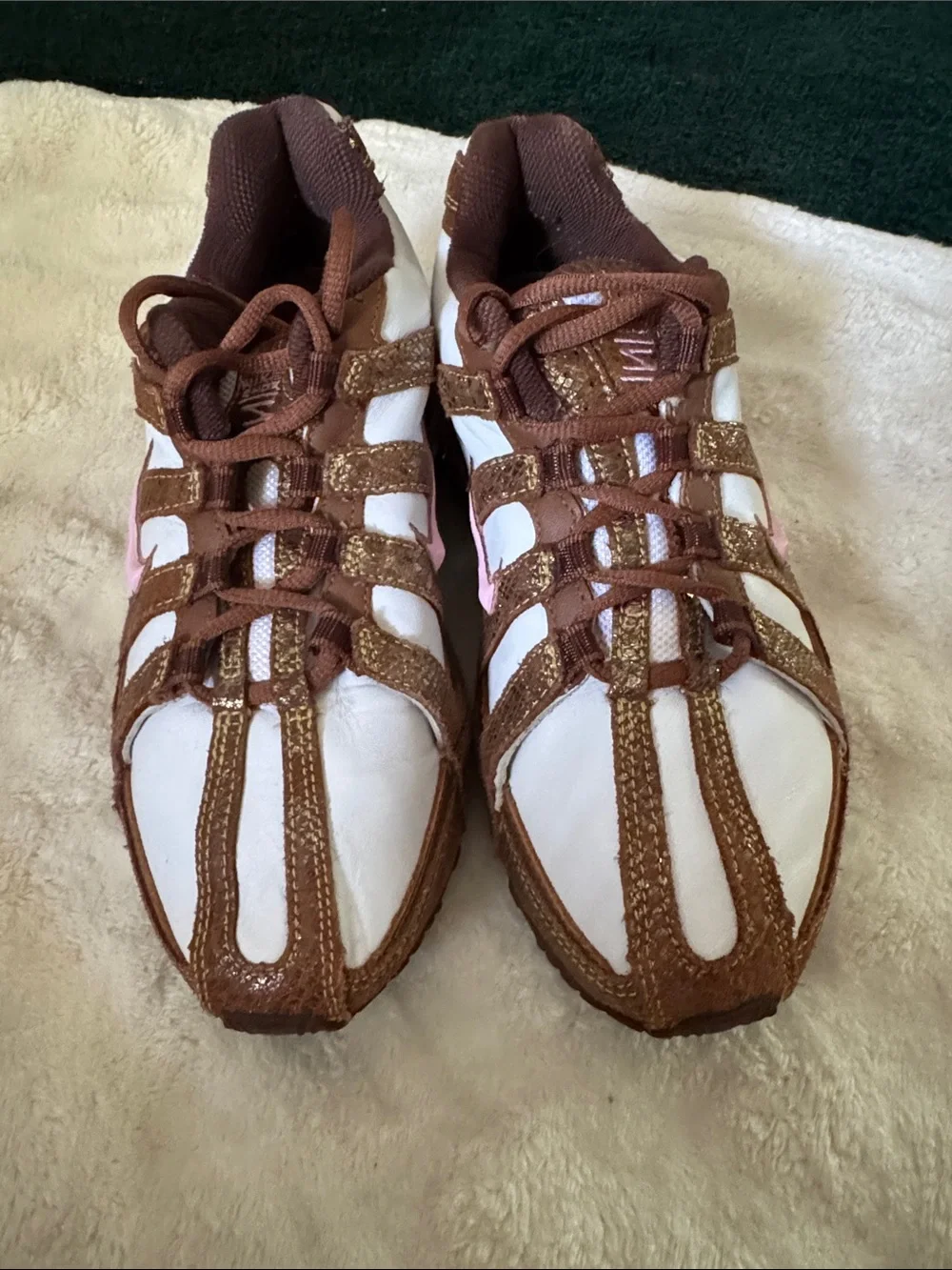 Woman’s Nike Shox